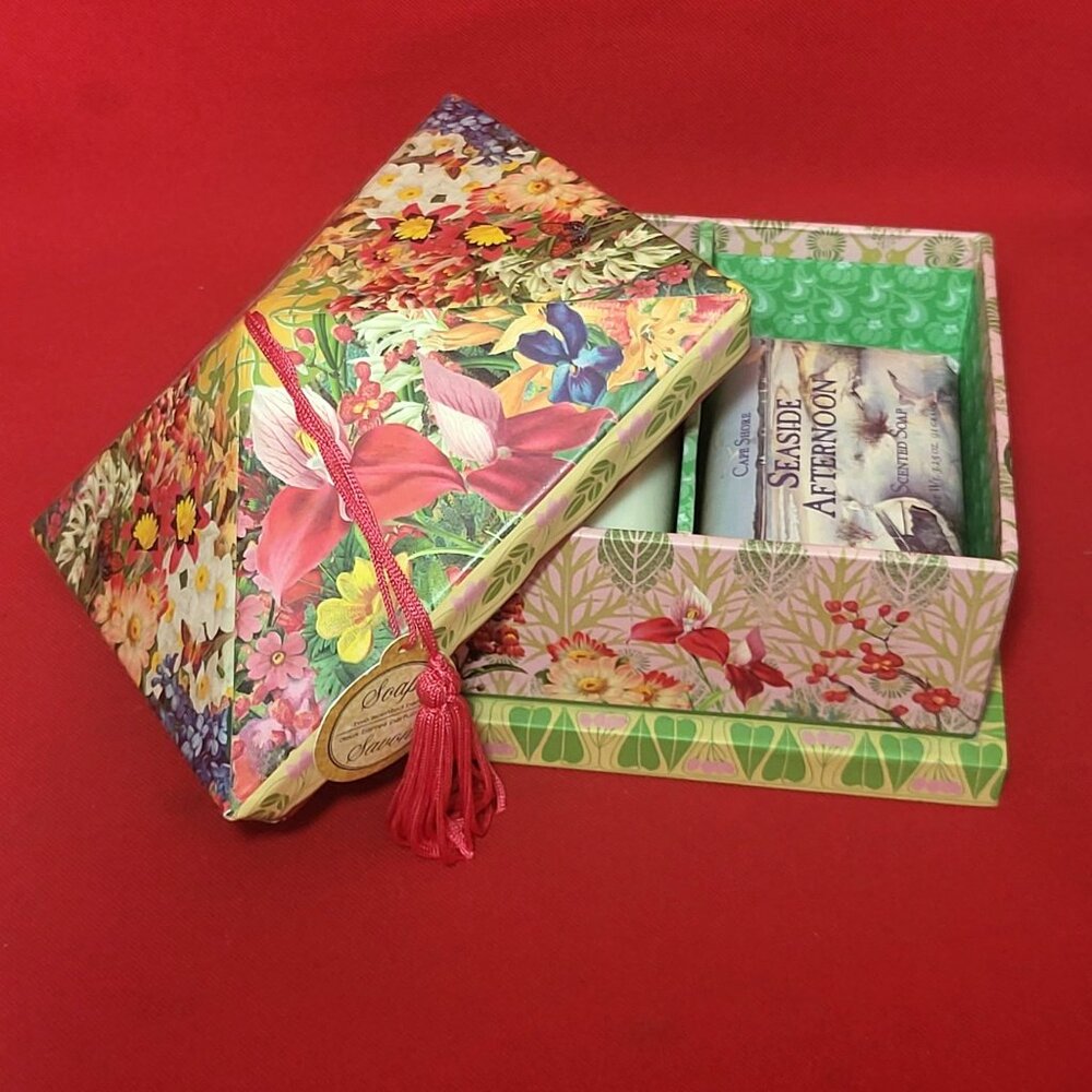 Punch Studio Lavender Soap Keepsake Floral Gift Box